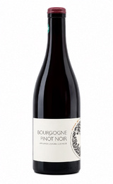 Вино Maison Aires et Soltana Bourgogne Pinot Noir 2023&nbsp;0,75&nbsp;л