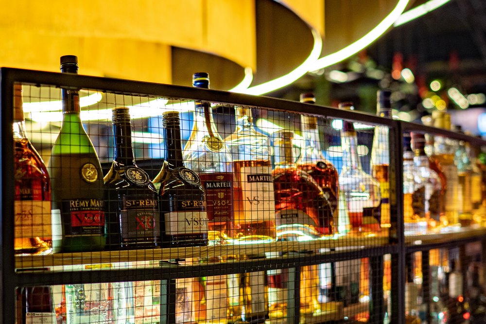 Бутылки коньяка