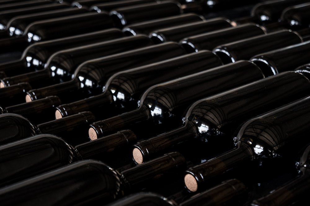 Бутылки вина