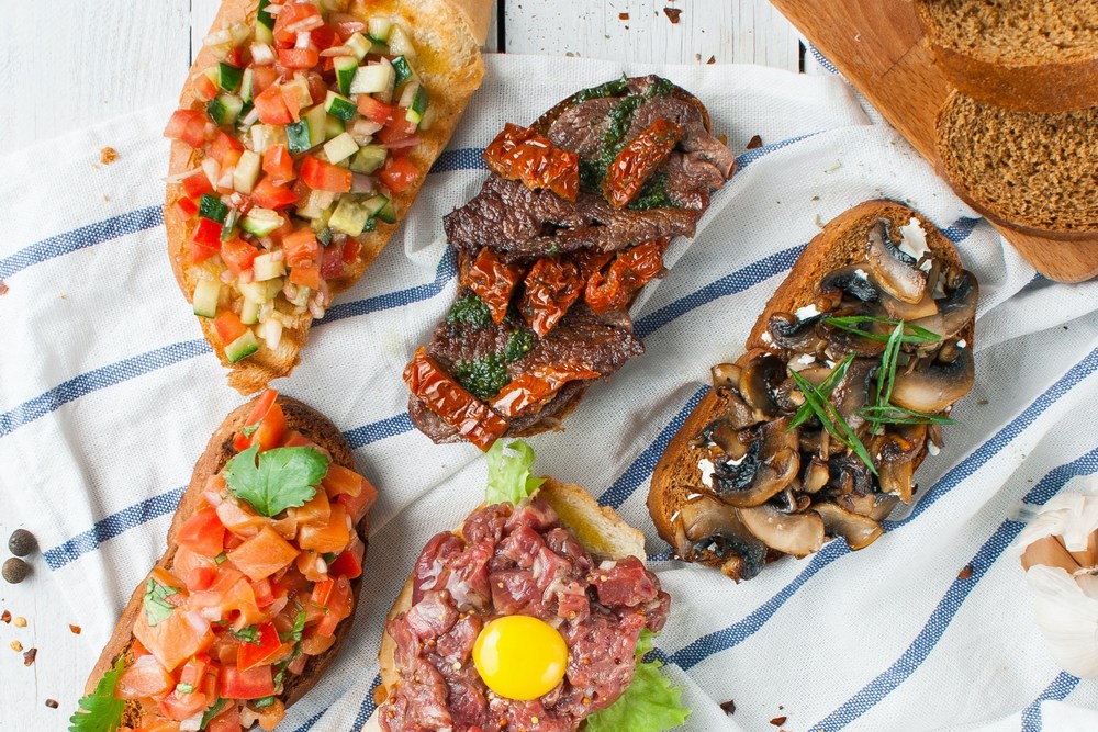 Паштет из бекона и грибов к водке