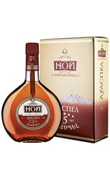 Коньяк Ной Араспел 5 лет 0,7 л.