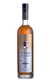 Водка Арцах Тутовый Серебряный 0,75 л