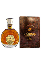 Коньяк Вардан Мамиконян 8 лет 0,5 л