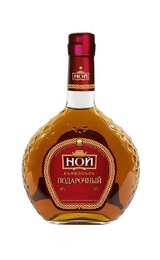 Коньяк Ной Подарочный 4 года 0,5 л