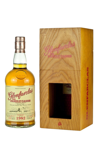 Виски Glenfarclas 1982 Family Casks 0,7 л