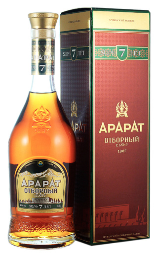 Коньяк Арарат Отборный 0,5 л