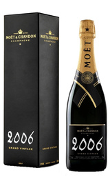 Шампанское Moet & Chandon Grand Vintage 2006 0,75 л