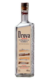 Водка Дрова очищена ореховым углём 0,5 л