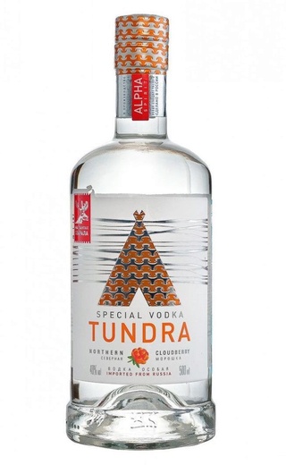 Водка Тундра Северная морошка 0,5 л
