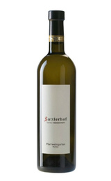 Вино Sattlerhof Pfarrweingarten Morillon 2016 0,75 л