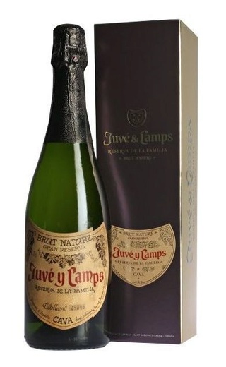 Жюве и Кампс Резерва Де Ла Фамилия 2015 0.75 л фото игристое вино Juve y Camps Reserva De La Familia Gran Reserva Brut Natural 2015 0,75 л