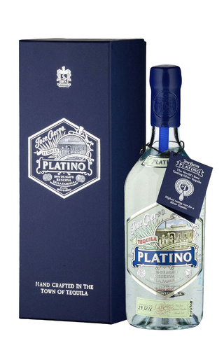 Reserva de la Familia Platino オーガニックテキーラ Текила Jose Cuervo Platino Reserva De la Familia цена 0,7 л в