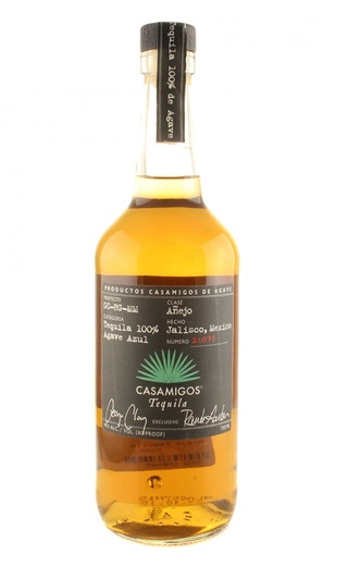 Касамигос Аньехо 0.7 л фото текила Casamigos Anejo 0,7 л