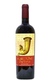 Вино Арартуни Красное Полусладкое 0,75 л