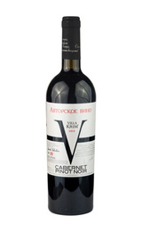 Вино Вилла Крым Авторская Коллекция Каберне Пино Нуар 2018