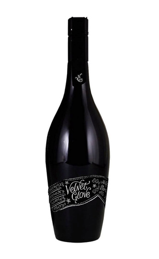 Вино Mollydooker Velvet Glove Shiraz 2017 0,75 л