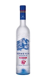 Водка Армения Тутовая 0,5 л