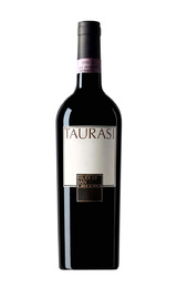 Вино Feudi di San Gregorio Taurasi wooden gift 2015 1,5 л