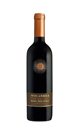 Соландия Шираз Неро д'Авола 2018 0.75 л фото вино Solandia Shiraz-Nero d'Avola 2018 0,75 л