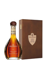 Граппа Dellavalle Affinata in botti da Malvasia delle Lipari 2004 0,7 л