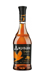 Бренди Дживан с медом 0,5 л