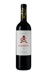 Вино Curatolo Arini Nero d'Avola 2016 0,75 л