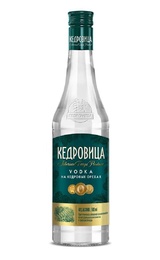 Водка Кедровица На Кедровых Орехах 0,5 л