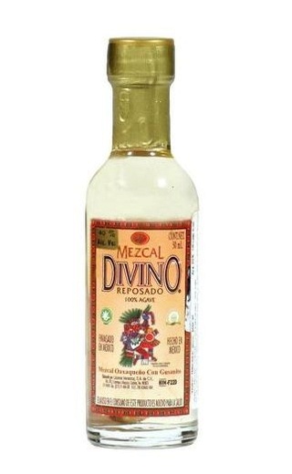 Дивино Мескаль Репосадо с гусеницей 0.05 л фото мескаль Divino Mezcal Reposado with the caterpillar 0,05 л