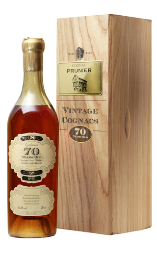 Прунье 70 лет Пти Шампань 0.7 л фото коньяк Prunier 70 Years Old Petite Champagne 0,7 л