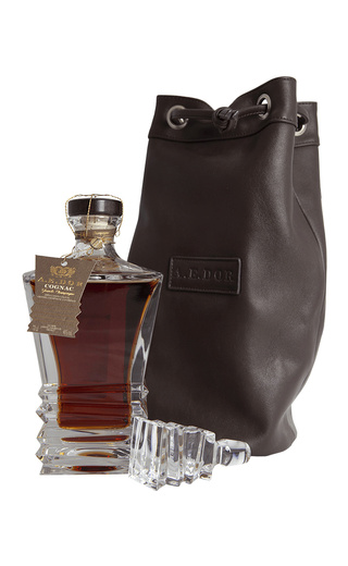 фото коньяк A.E. Dor Extra Cristal 0,7 л