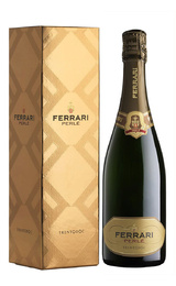 Игристое вино Ferrari Perle Brut 2013 0,75 л