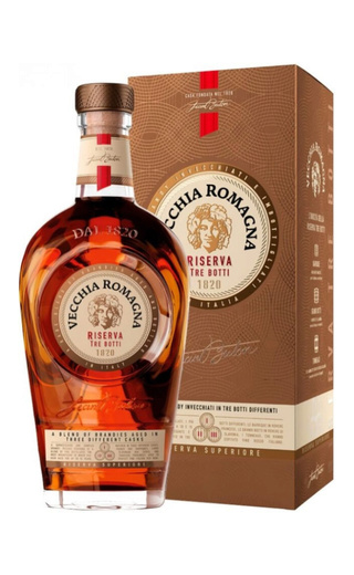 фото бренди Vecchia Romagna Tre Botti Riserva 0,7 л
