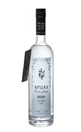 Водка Арцах Кизиловый 0,75 л