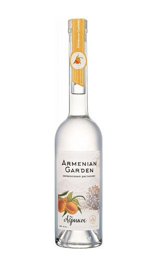 фото водка Armenian Garden Apricot 0,5 л