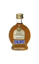 Коньяк Царь Тигран 7 лет 0,05 л