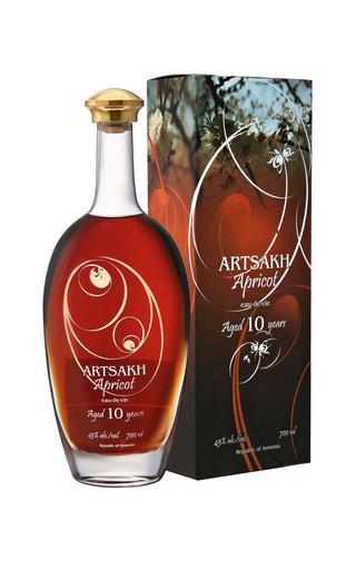 Арцах Абрикосовый 10 лет 0.7 л фото водка Artsakh Apricot 10 Years 0,7 л