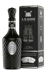 Ром A.H. Riise Non Plus Ultra Black Edition 0,7 л