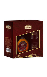 Коньяк Ной Подарочный 5 лет 0,5 л