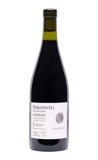 Дакишвили Фэмили Селекшн Саперави 2019 0.75 л фото вино Dakishvili Family Selection Saperavi 2019 0,75 л
