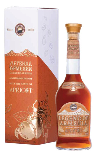 Легенда Армении Абрикос 0.5 л фото коньяк Legenda Armenii Apricot 0,5 л