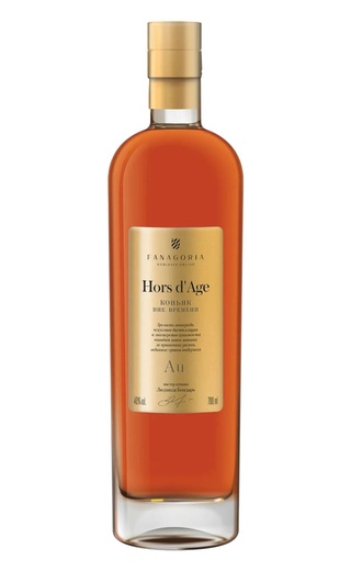 Фанагория Вне Времени Голд 7 лет 0.7 л фото коньяк Fanagoria Hors d'Age Gold 7 Years Old 0,7 л