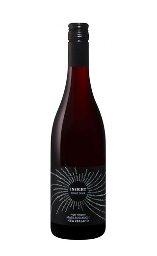 фото вино Vinultra Insight Single Vineyard Pinot Noir 2021 0,75 л