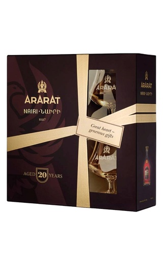 фото коньяк Ararat Nairi 0,7 л