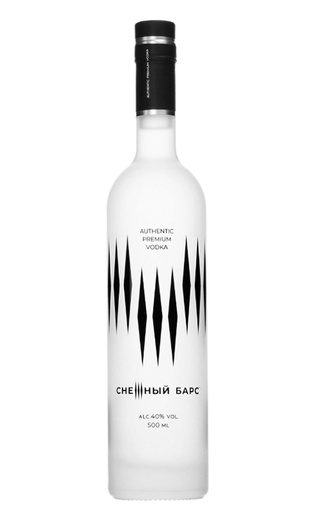 фото водка Snezhnyj Bars Classic 0,5 л